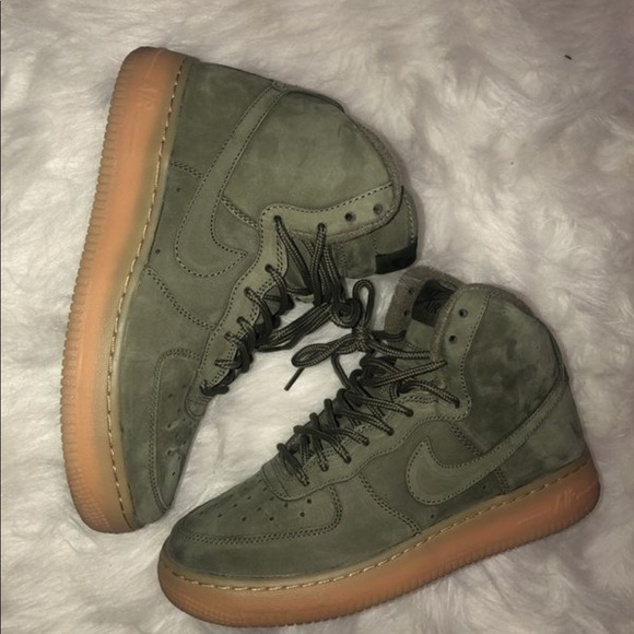 Nike Shoes - Nike Air Force 1